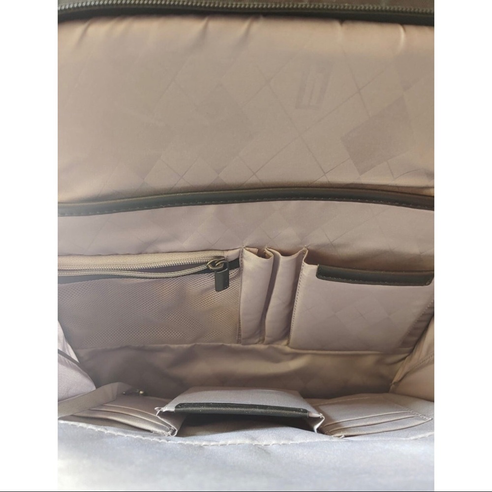 Hartmann Backpack - image 8